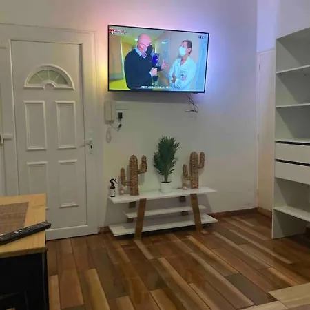 Apartment Meuble Equipe!!